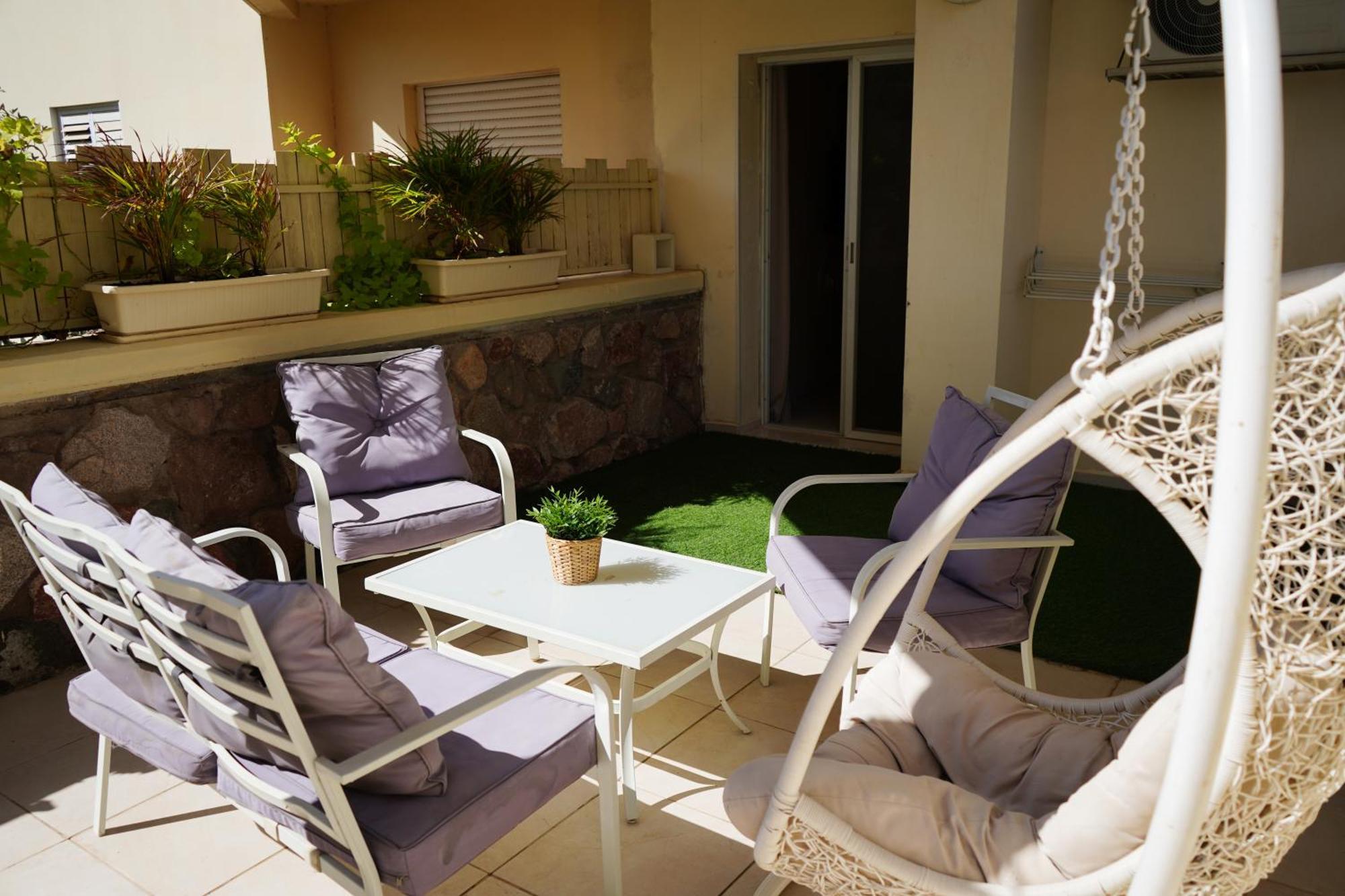 דירת נופש אילת -אלמוג Almog Suite In Eilat Close To Red Sea - דירת נופש אלמוג מרחק נגיעה מהים Екстер'єр фото